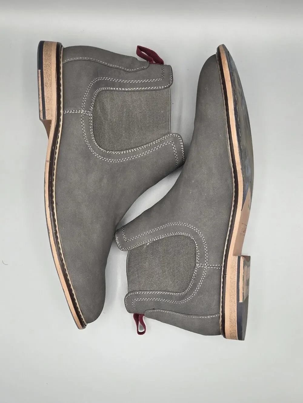 Madden Steve Madden Mens Grey Faux Suede Chelsea Boots Ankle Boots Dress Shoes